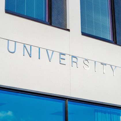 UNi UNi